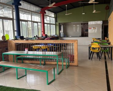 Nomads Ladies PG Jayanagar Dining